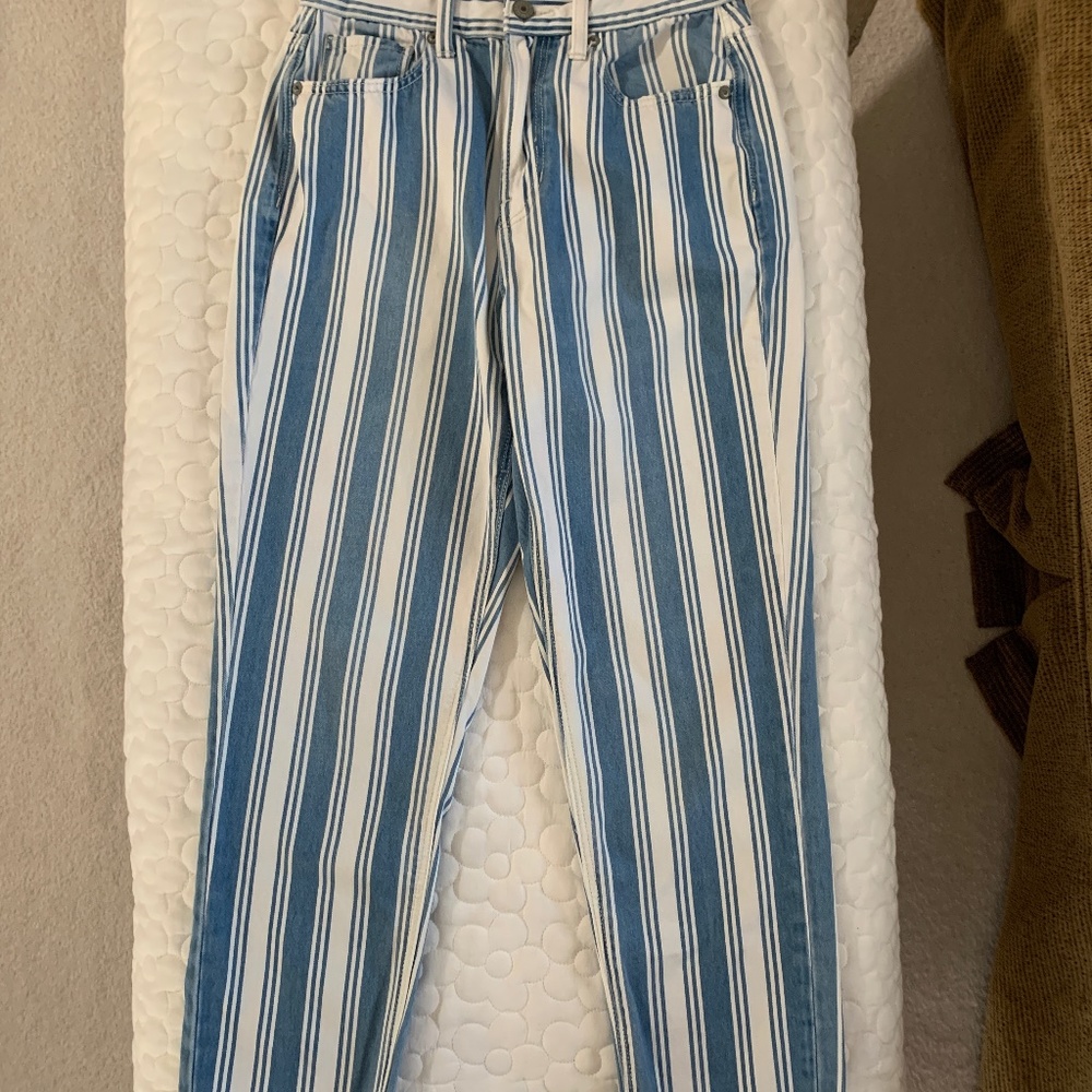 American Eagle striped mom jeans